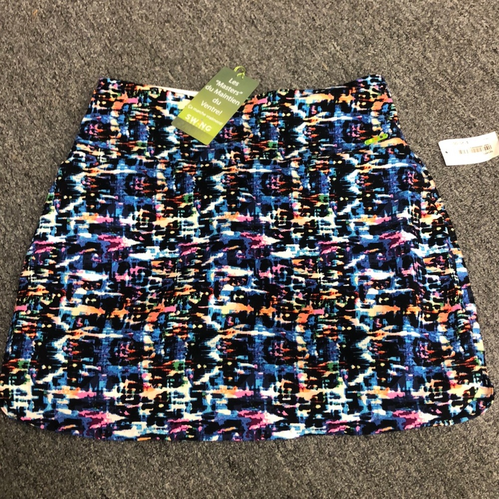 NWT SWING CONTROL GOLF SKIRT
